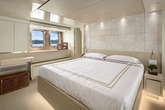 ESSENZA 19 Master Stateroom