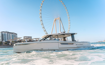 ICE 1 Side profile of Saxdor 400 GTO ICE yacht cruising
