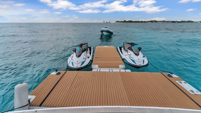 SEA AXIS  5 