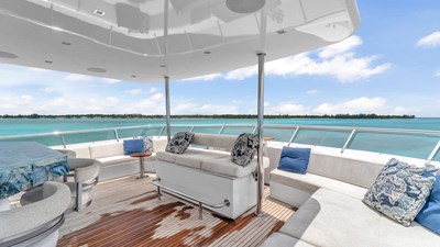 SEA AXIS  12 