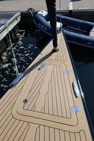 WELCOME: 2024 Leonardo Eagle 44 Foredeck
