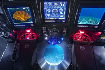 ARIEL SUBMERSIBLE 6 