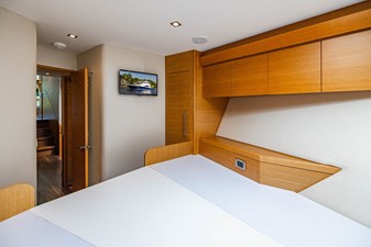 Farther & Sun 47 Bow VIP Stateroom