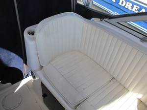 MISS MOLLY 6 Cockpit seating