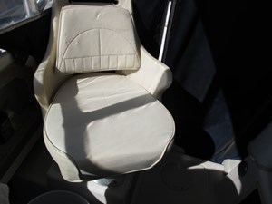 MISS MOLLY 8 Helm seat