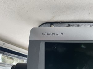 MISS MOLLY 16 Chartplotter