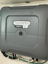MISS MOLLY 24 Raymarine smartpilot x10