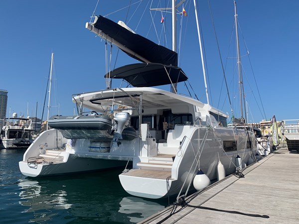 Lagoon 46 Butterfly Yachting 2000 Management Sale Verkauf Charter