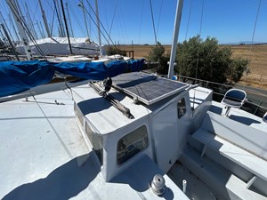 MS BLUE PEARL 25 PORTSIDE COCKPIT