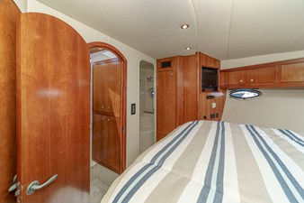 CRUISERS YACHTS 415 31 