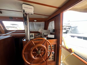 MARINE TRADER EUROPA 9 