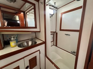 MARINE TRADER EUROPA 16 
