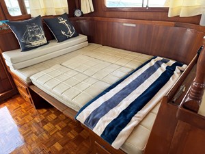 MARINE TRADER EUROPA 4 