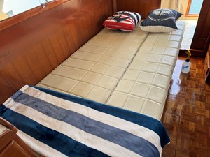 MARINE TRADER EUROPA 5 
