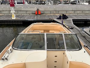 Chris-Craft Launch 28 2013 12
