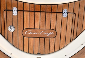 Chris-Craft Launch 28 2013 33
