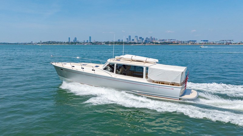 Port Bimini Curtains Down 30kts