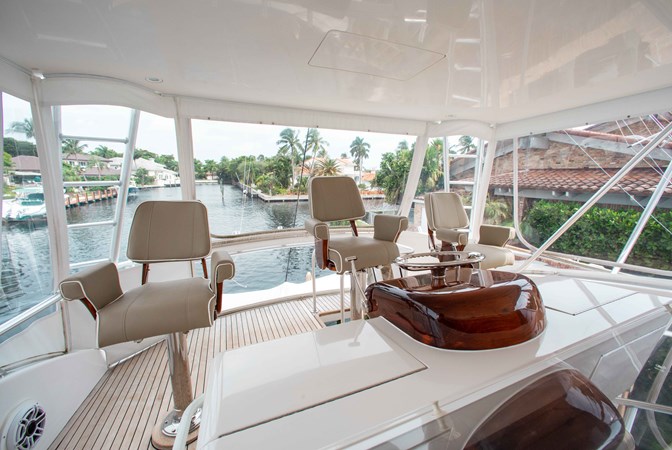 Flybridge 6