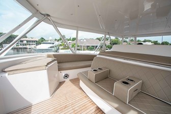 Flybridge 16