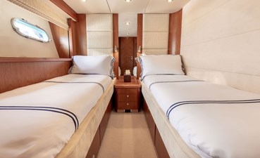 Sunseeker 90