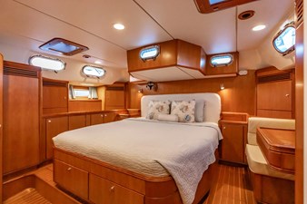 Aft Cabin to Starboard Aft