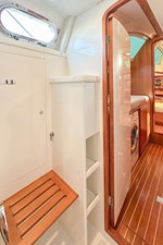Aft Shower, Outboard