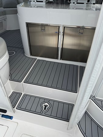 NET LOSS, 2023 Intrepid 477 Evolution