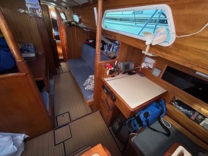 GRACE 8 Salon looking from companionway