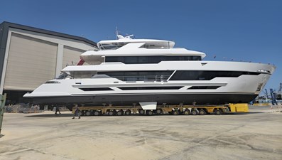 E Series 125 Hargrave Superyachts 1