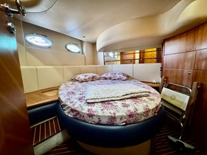AZIMUT 46 18