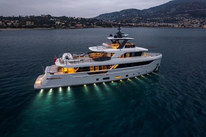 EBYSHINE - Yacht zu verkaufen