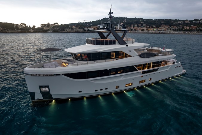 EBYSHINE - Yacht zu verkaufen