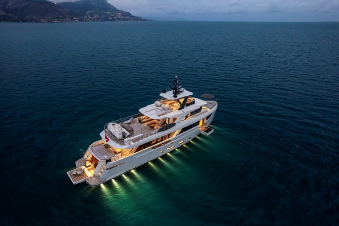 EBYSHINE - Yacht zu verkaufen