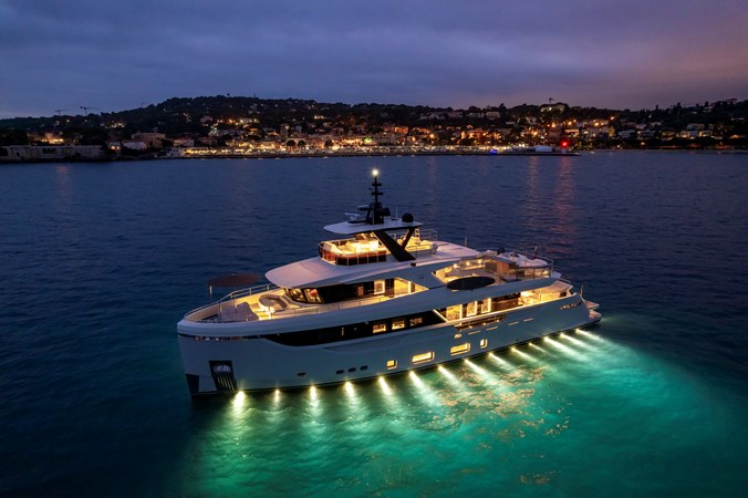 EBYSHINE - Yacht zu verkaufen