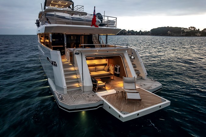 EBYSHINE - Yacht zu verkaufen