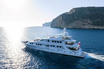 Lady Nora 50