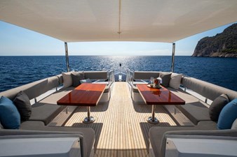 Lady Nora 45
