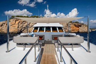 Lady Nora 44