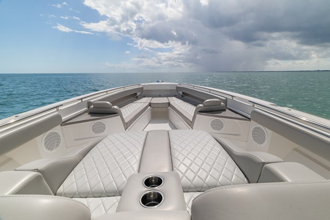 HCB - Yacht in vendita