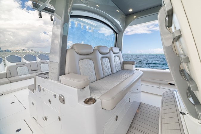 HCB - Yacht in vendita