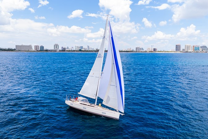 INVICTUS - Yacht for sale