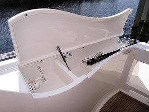PRETTY LADY 38 Sink and Cleats   
