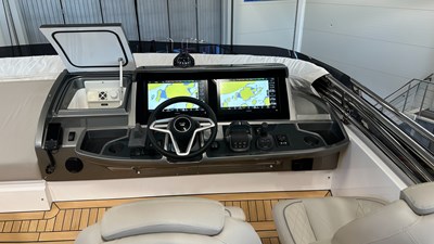 PRINCESS F50 (F50199) 46 