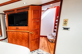 GRACE 15 Forward Master and Foyer  