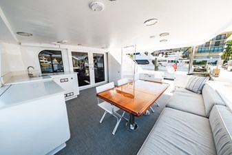 GRACE 44 Aft Deck  