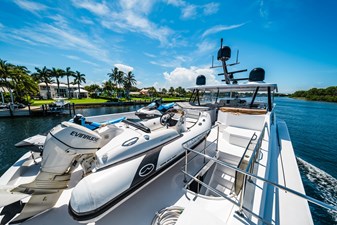 GRACE 65 Boat Deck   