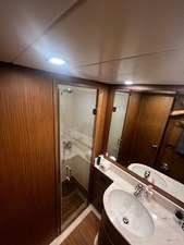 Twin cabin ensuite