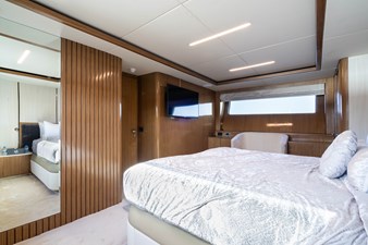 SG 19 Master cabin