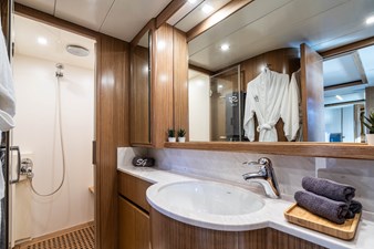 SG 20 Master cabin ensuite