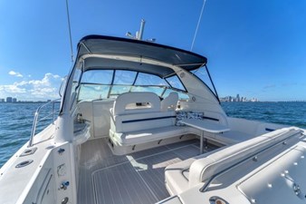 Sea Ray 400 Sundancer 23 